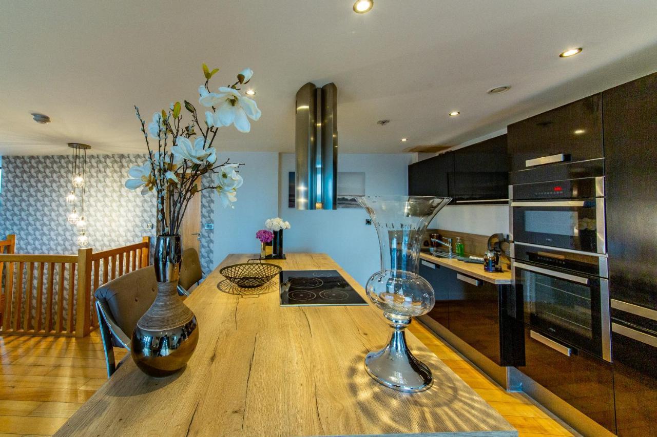 Spacious 3-Bed Penthouse With City Sky Line Views Sheffield Exterior foto